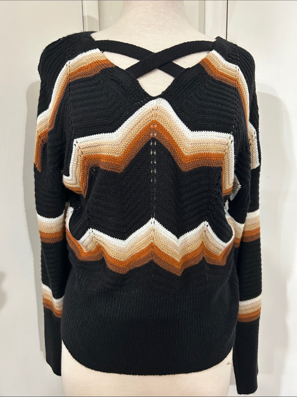 Crisscross Back Chevron Stripe Sweater - Black with White & Brown Accents